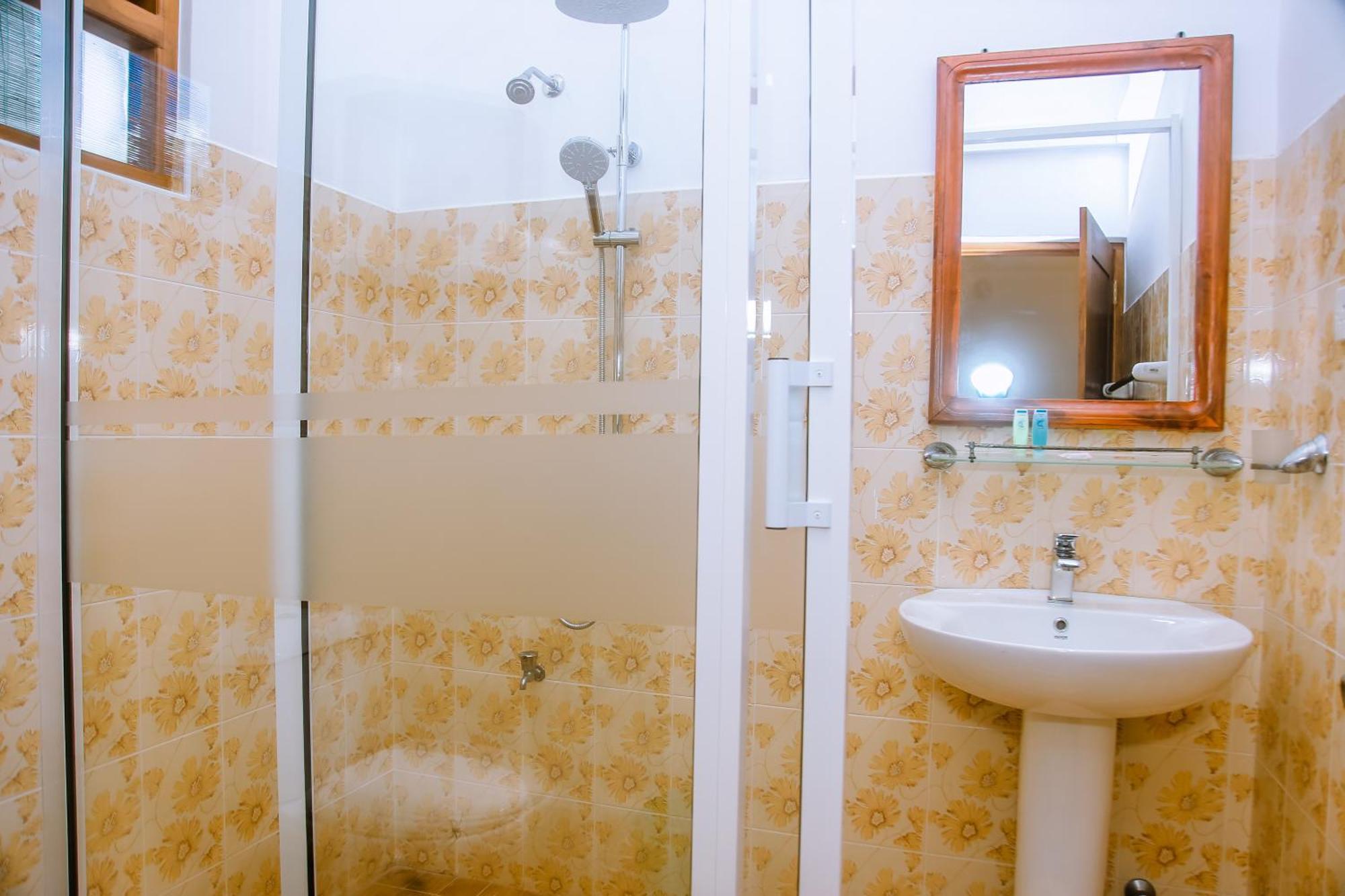 فندق Surf Sea Breeze ميريسا المظهر الخارجي الصورة