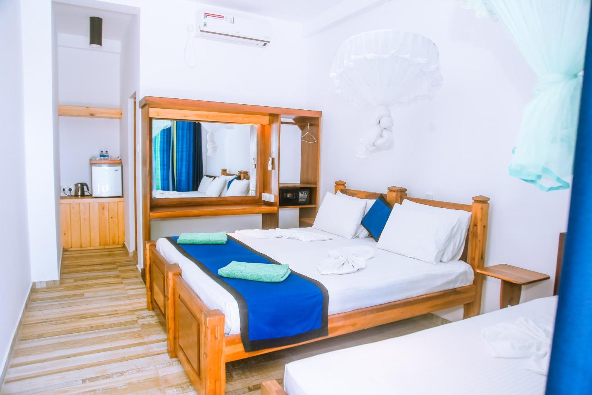 فندق Surf Sea Breeze ميريسا المظهر الخارجي الصورة